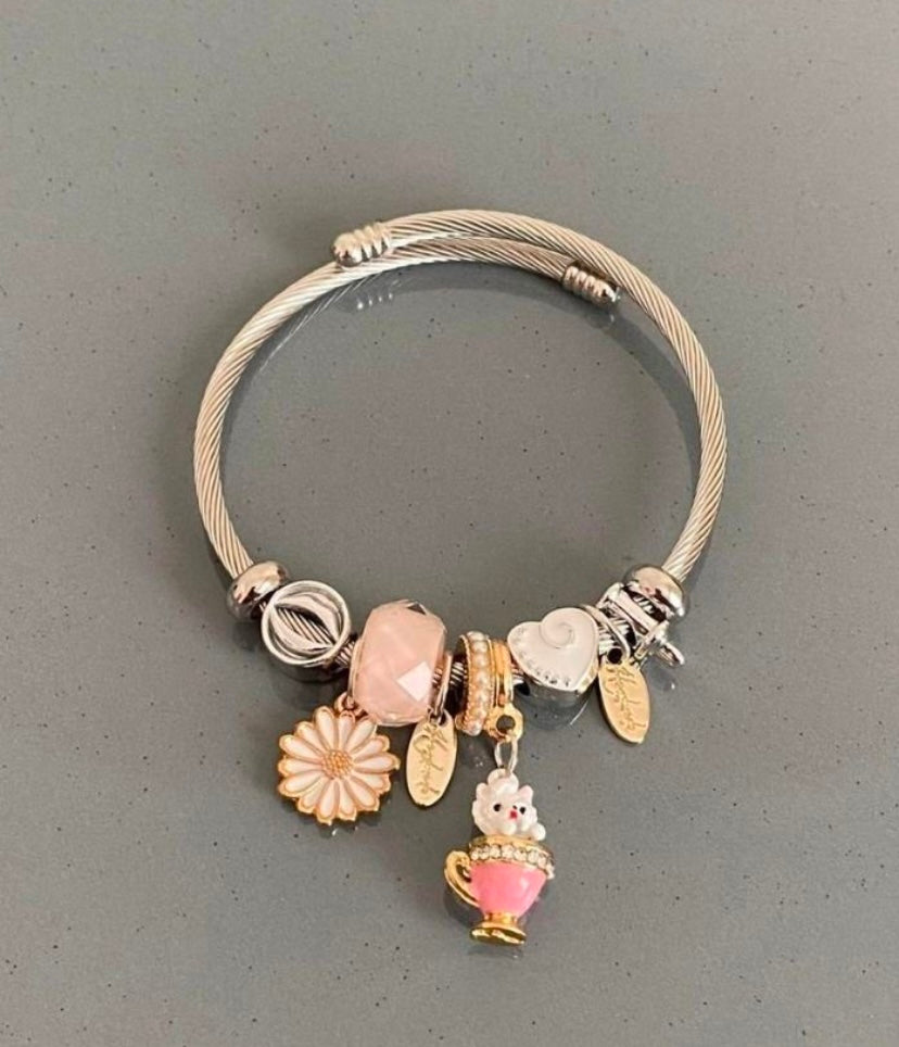 Papatya Pinky Pandora
